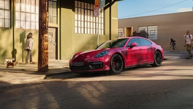 porsche-panamera-gts-21