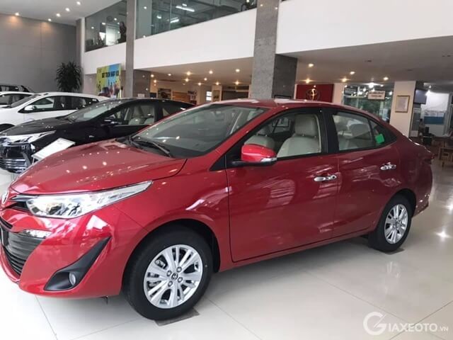showroom-doanh-toyota-vinh