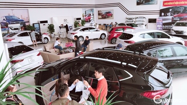 showroom-hyundai-hue