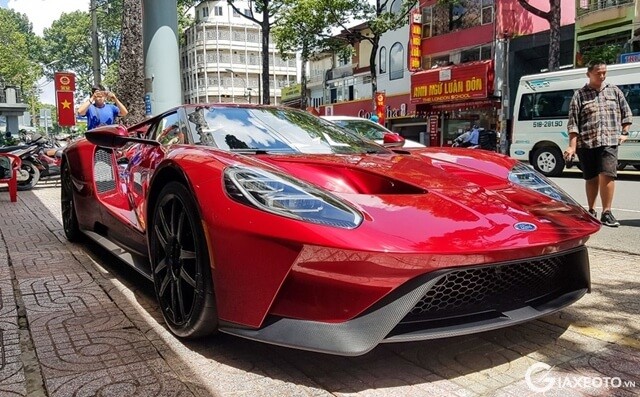 sieu-xe-ford-gt-ve-viet-nam