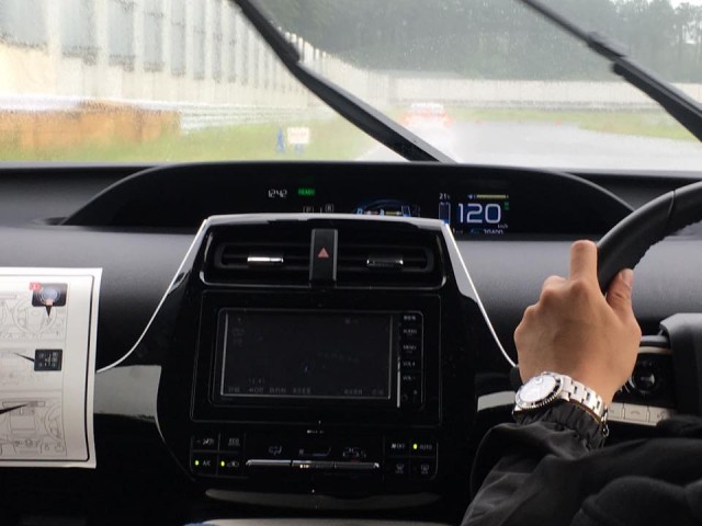 tap-lo-prius-hybrid