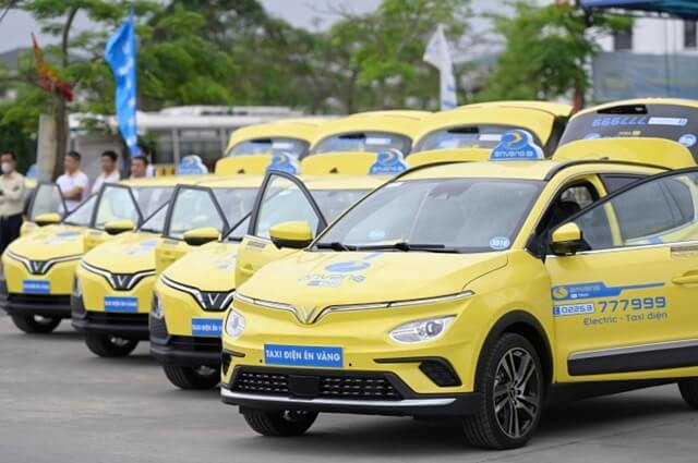 taxi-en-vang-dung-xe-vinfast
