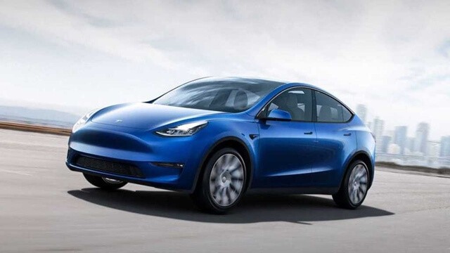 tesla-model-y-ra-mat