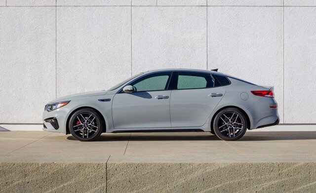 than-xe-kia-optima