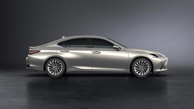 than-xe-lexus-es300-es300h