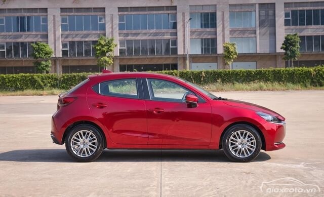 than-xe-mazda2-sport