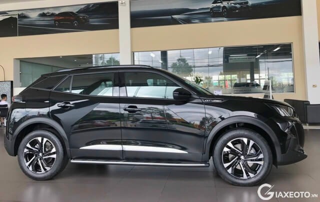 than-xe-peugeot-2008-gt-line-2023-mau-den
