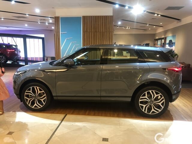 than-xe-range-rover-evoque-2023