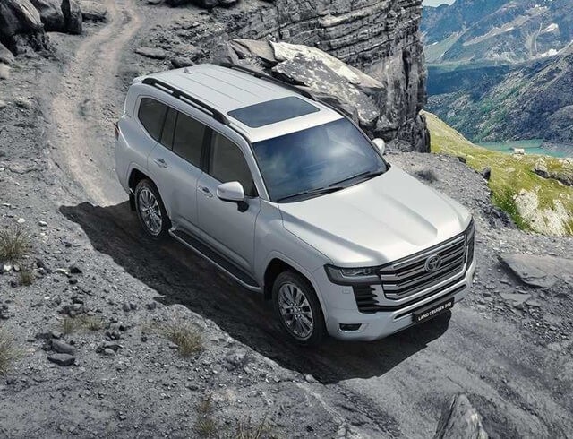 than-xe-toyota-land-cruiser-2022
