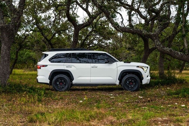 than-xe-toyota-sequoia-trd-pro