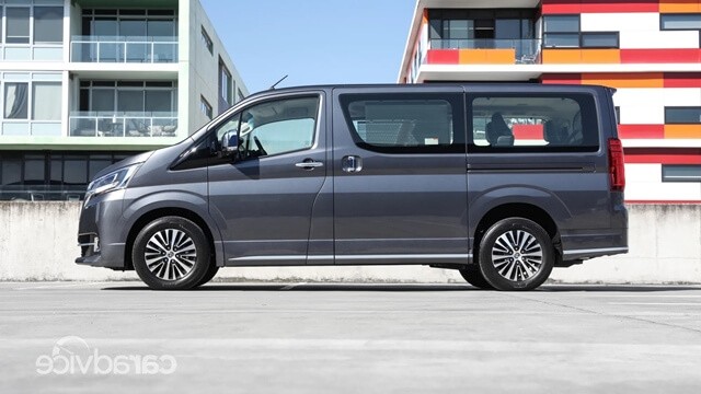 thiet-ke-than-xe-toyota-granvia