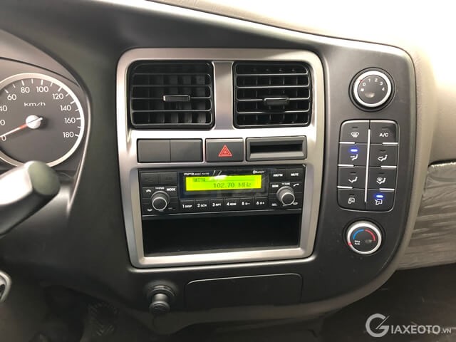 tien-nghi-xe-hyundai-porter-h150-1_5-tan