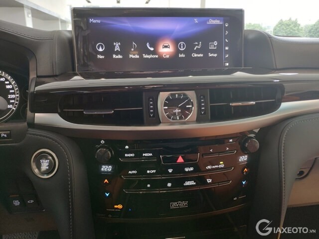 tien-nghi-xe-lexus-lx570