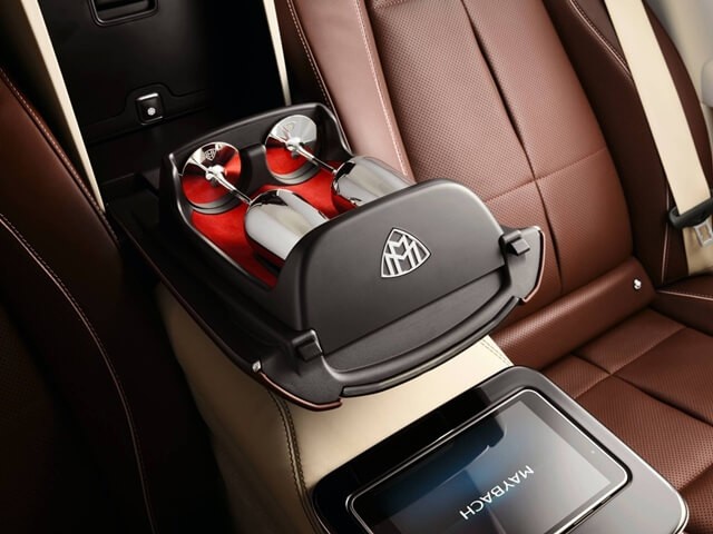 tien-nghi-xe-mercedes-maybach-gls-600-4matic