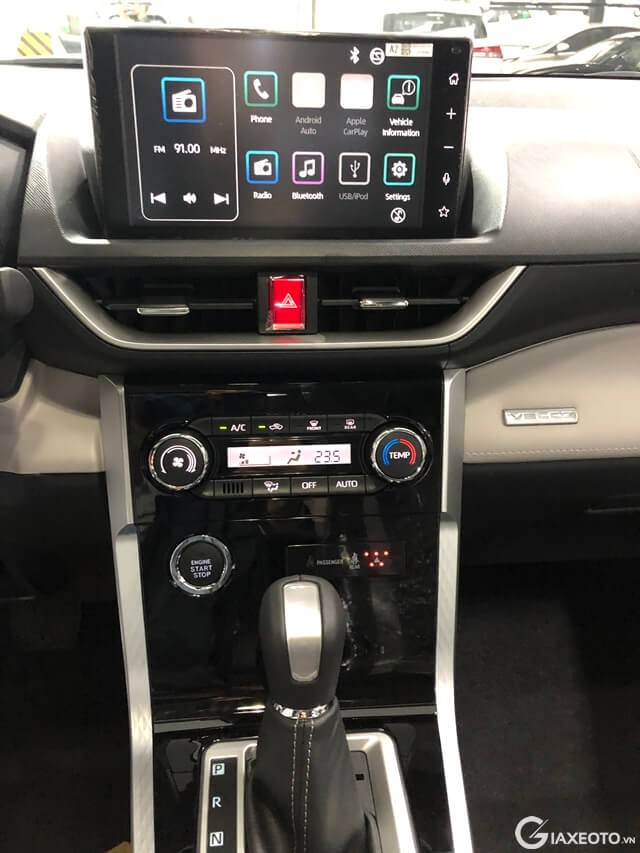 tien-nghi-xe-toyota-veloz