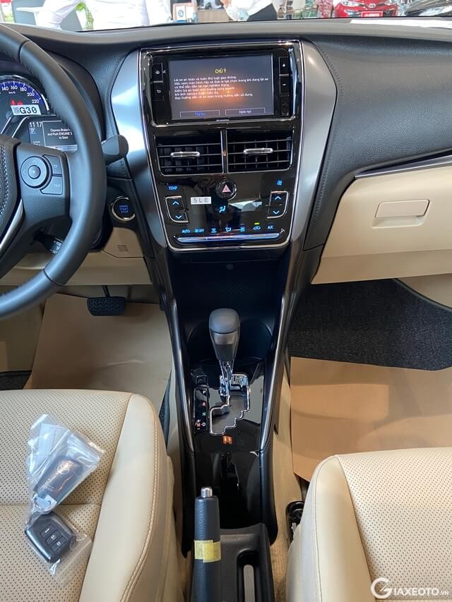 tien-nghi-xe-toyota-vios
