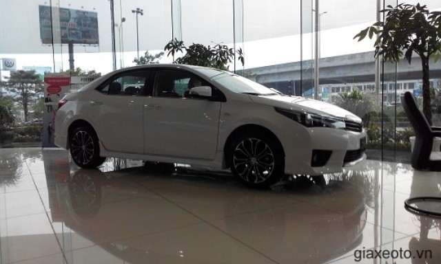 toyota-altis-2_0-mau-trang