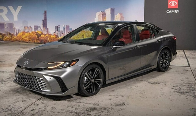 toyota-camry-2025-co-gi-moi
