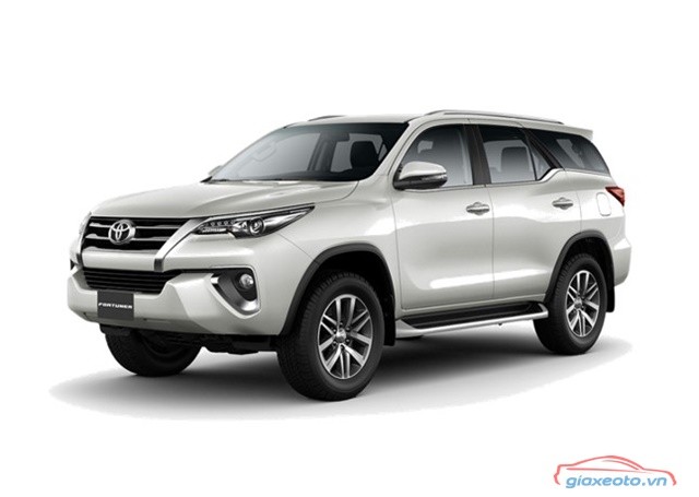 toyota-fortuner-2017-nhap-khau-mau-trang