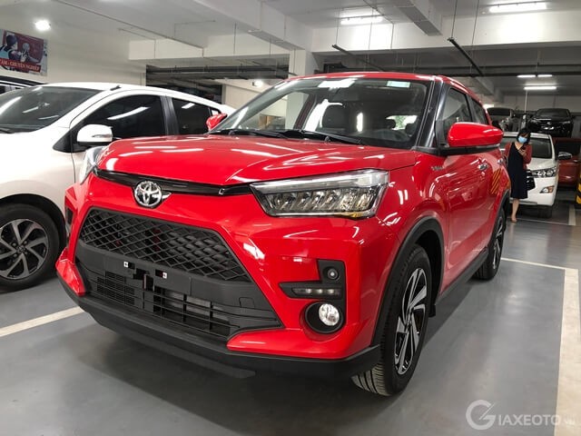 toyota-raize-mau-do