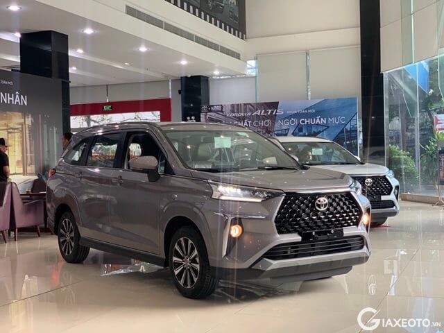 toyota-veloz-mau-bac-tim