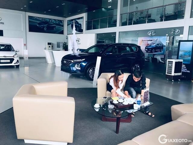 tu-van-ban-hang-tu-van-khach-hang-hyundai-quang-tri