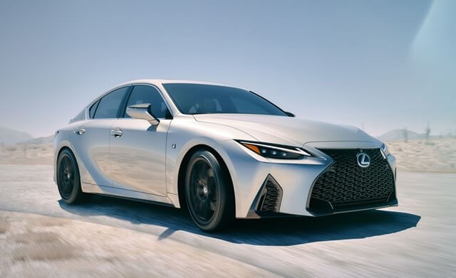 van-hanh-xe-lexus-is-350