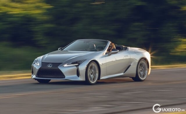van-hanh-xe-lexus-lc-500-convertible