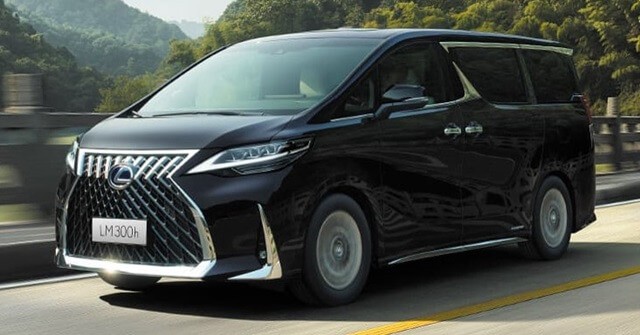 van-hanh-xe-lexus-lm300h