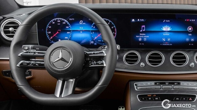 vo-lang-xe-Mercedes-E300-amg