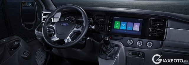vo-lang-xe-ford-transit-2023