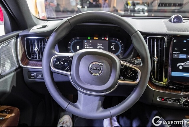 vo-lang-xe-volvo-xc60