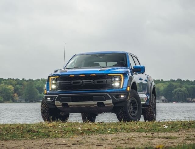 xe-ban-tai-ford-raptor-f150