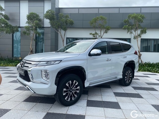 xe-suv-7-cho-mitsubishi-pajero-sport-facelift-ra-mat-tai-viet-nam