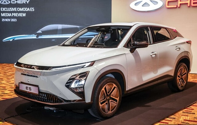 xe-suv-omoda-e5